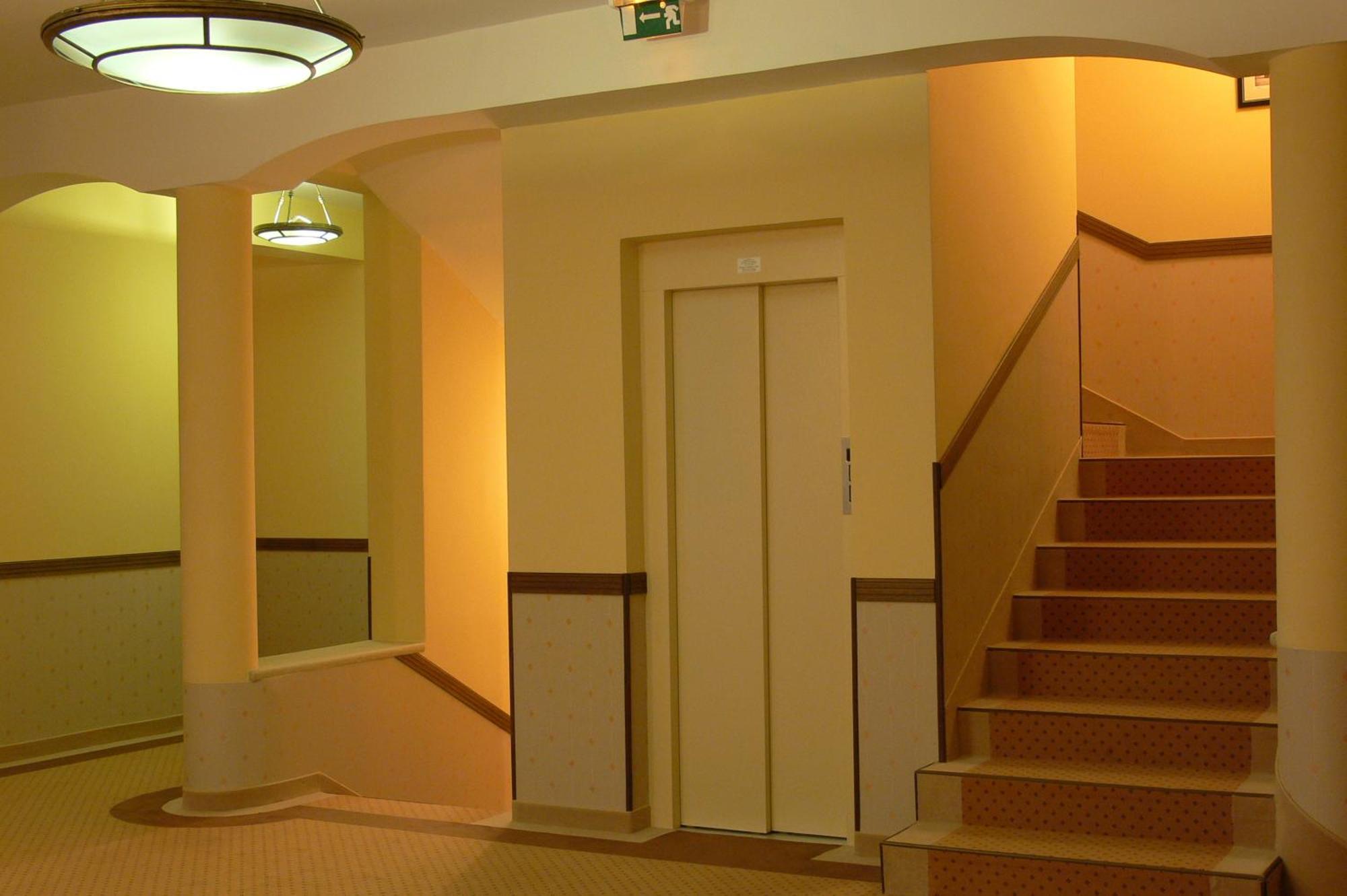 Oereg Miskolcz Hotel Экстерьер фото