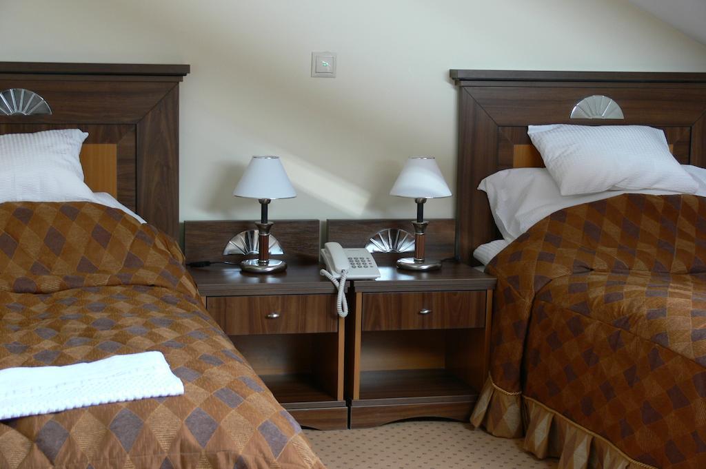 Oereg Miskolcz Hotel Номер фото